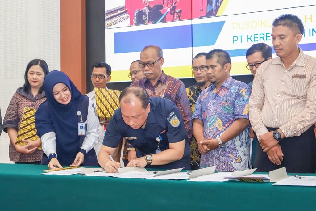 Gandeng 16 Kampus, KAI Resmikan Program Magang Bersertifikat