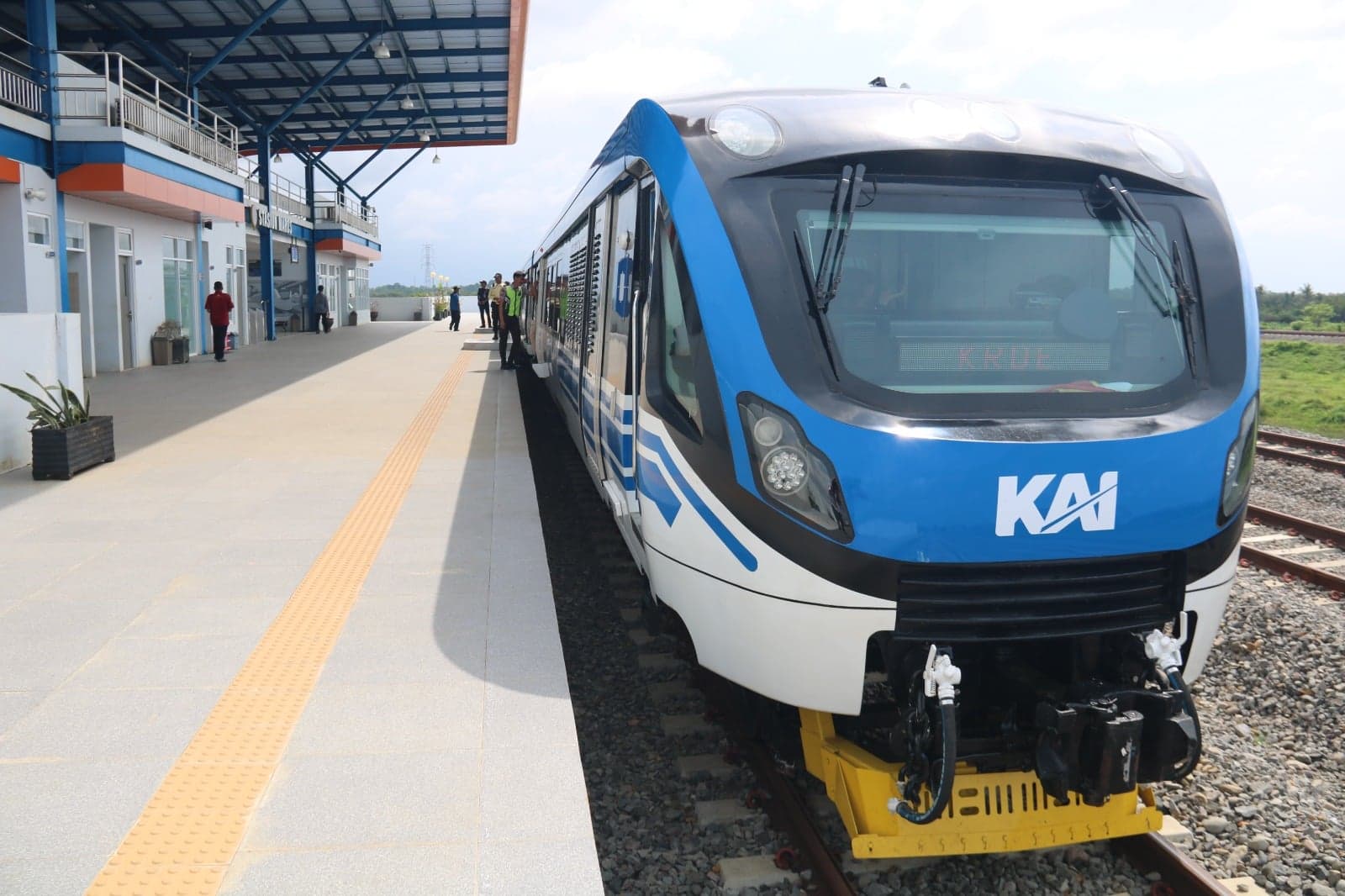 KAI Hadirkan KA Perintis Dorong Pertumbuhan Ekonomi dan Transportasi Nyaman di Sulawesi Selatan