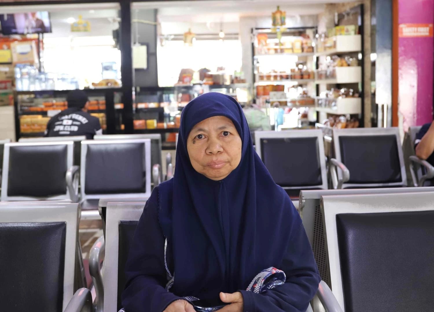 Husnayani, 58