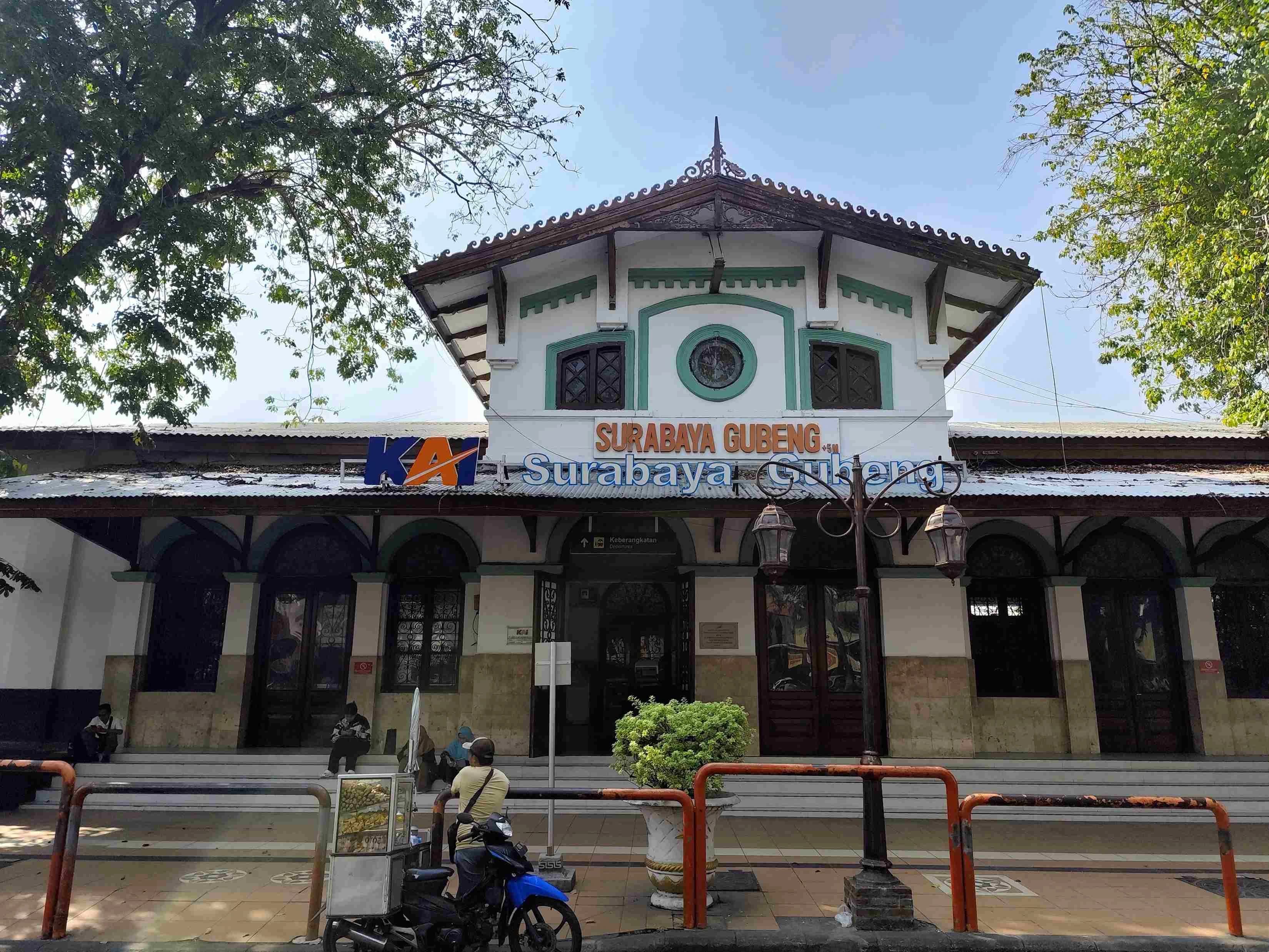 Stasiun Surabaya Gubeng