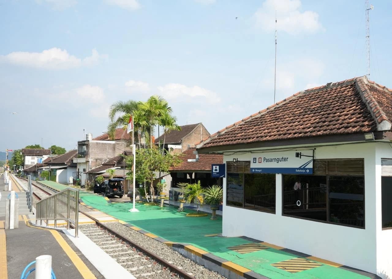 Weekend? Rasakan Hangatnya Jamu Tradisional di Stasiun Pasarnguter