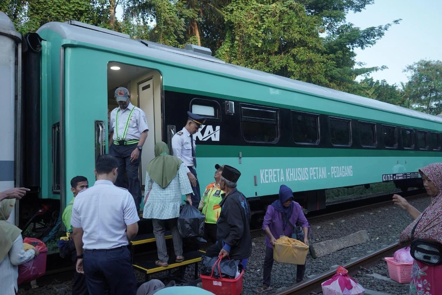 26 Ribu Perjalanan Terwujud! Kereta Petani Pedagang Rangkasbitung–Merak Terus Jadi Pilihan Masyarakat