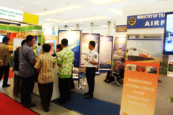 PT. Kereta  Api Indonesia (Persero) Meriahkan Invesda Expo 2013