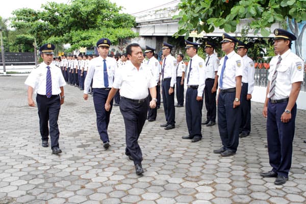 Masinis Dan Kondektur Siap Hadapi Angkutan Lebaran 2013