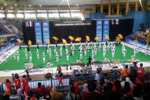PT KAI Borong 11 Piala dalam International Jember Open Marching Competition 2013