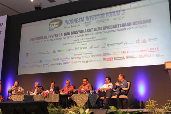 Direktur Logistik dan Aset Produksi PT KAI Menjadi Panelis dalam Indonesia Investor Forum 3