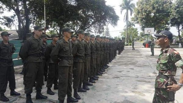 Crew Captain, Pramugara, dan Pramugari KA Ikut Pelatihan Kedisiplinan