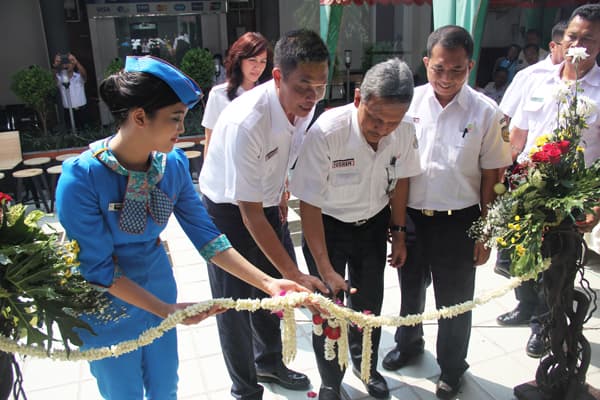 Loko CafÃ© Hadir di Surabaya Gubeng