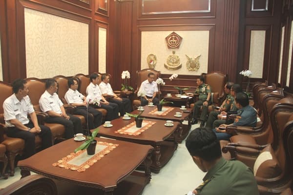 Panglima TNI: Pasukan TNI Siap Dukung Kelancaran Angkutan Lebaran 2015