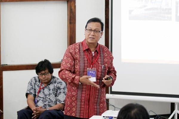Dirut KAI Sebagai Pembicara pada CEO Summit 2015