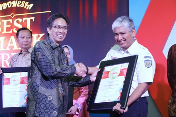 KAI Mendapatkan Penghargaan Best ICT Implementation in Sales and Marketing 