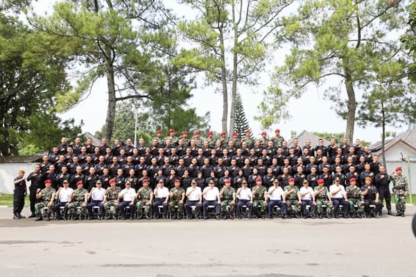 100 Polsuska Ikuti Pelatihan di Pusdiklat Kopassus Batujajar
