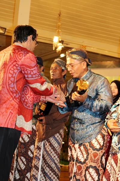  Pelestari Warisan Budaya  Lengkapi Koleksi Penghargaan KAI 