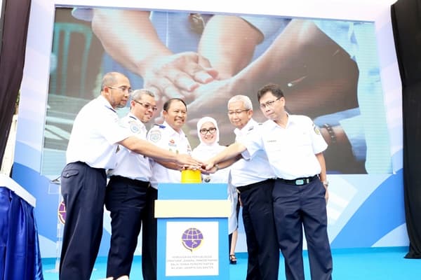 Peresmian 3 Stasiun Lintas Tanah Abang-Merak