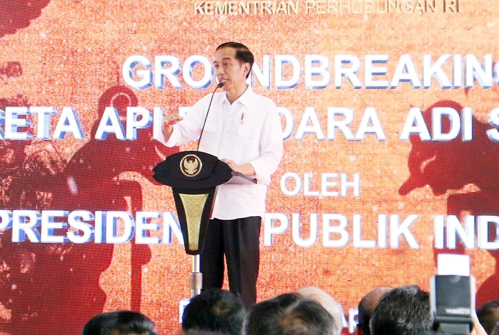 Presiden Jokowi Lakukan <em>Groundbreaking</em> Proyek Kereta Bandara Adisumarmo