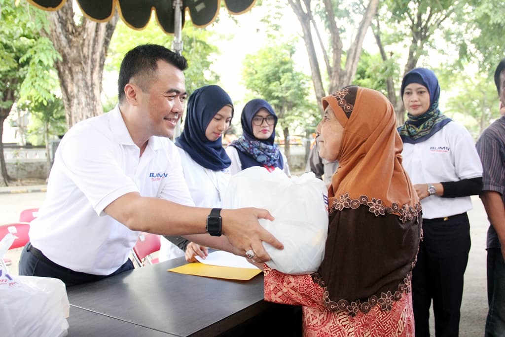BUMN Berbagi Bingkisan Ramadhan