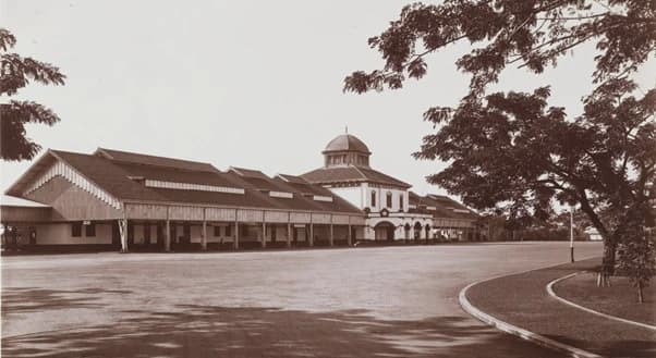 Kisah  Stasiun Semarang Tawang