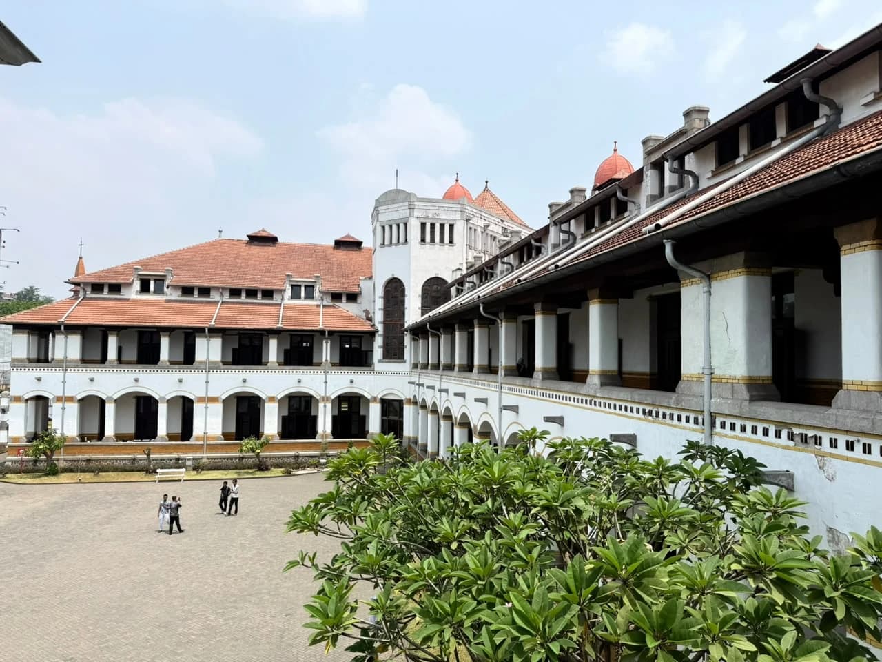 Menjelang Weekend, Yuk Intip Jejak Sejarah Kereta Api di Lawang Sewu