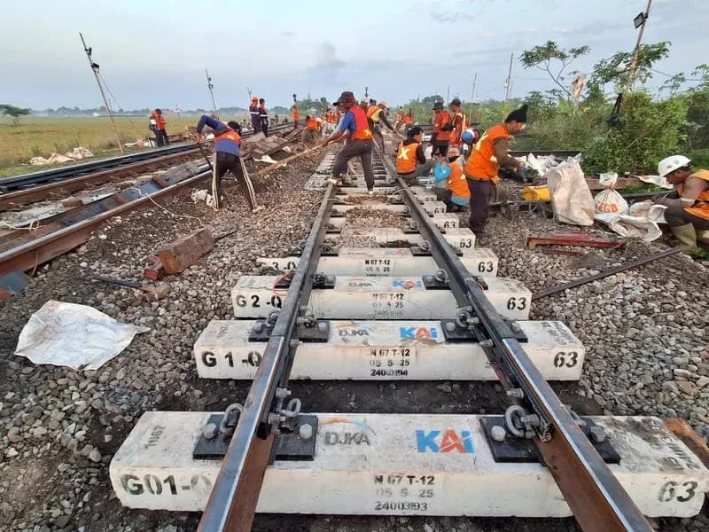 20 Ribu Bantalan Rel Dirawat, KAI Jaga Jalur Kereta Tetap Andal Sepanjang 2026