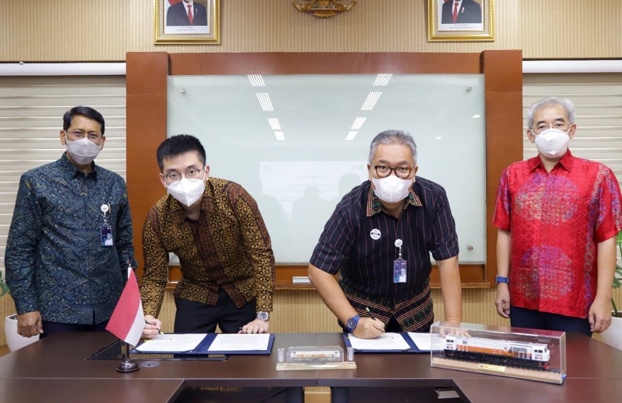 Kembangkan Eks Stasiun Gresik, KAI Teken MoU dengan TJP 