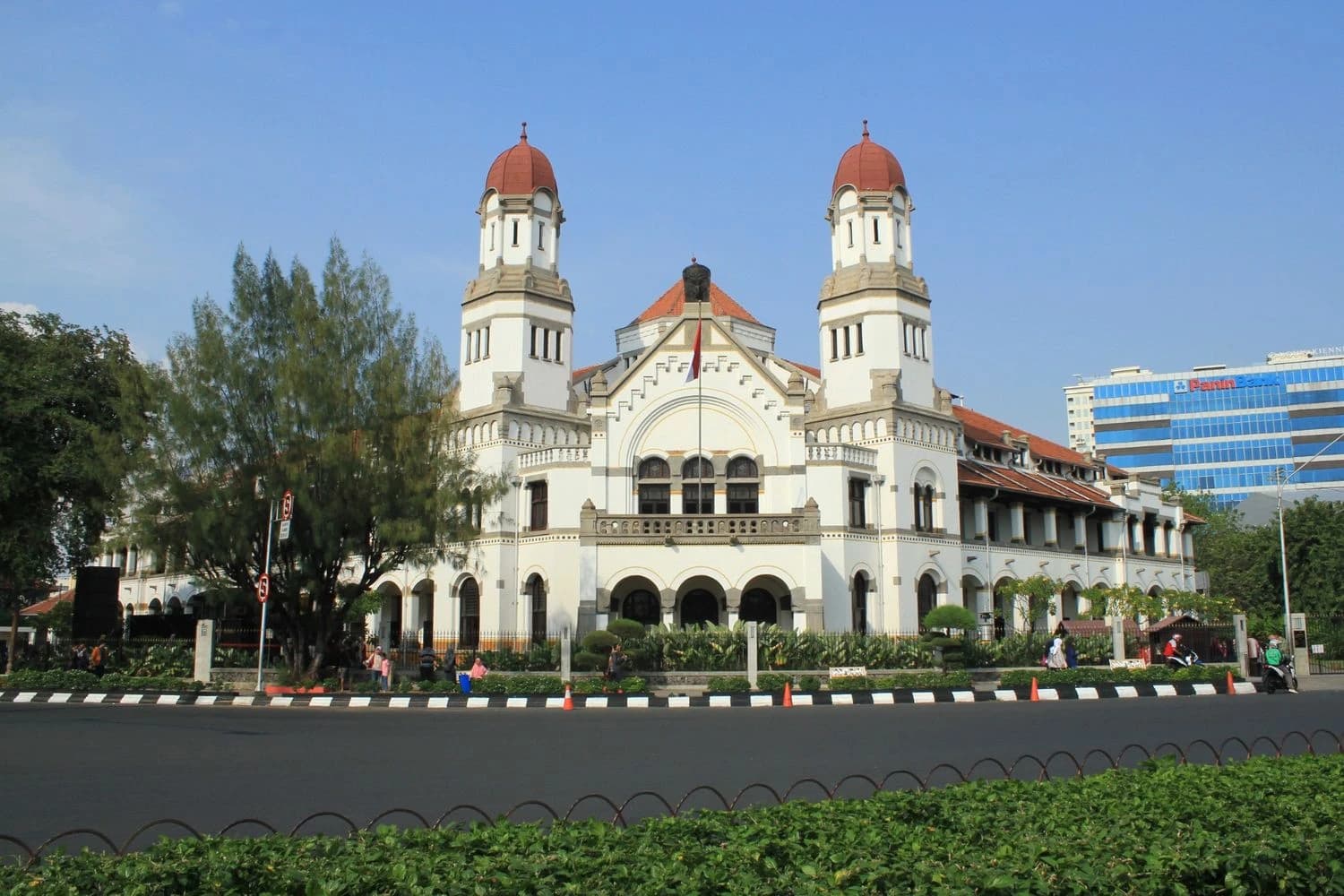 Bangunan Bersejarah Lawang Sewu