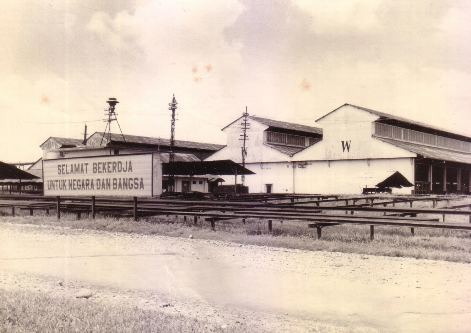 1963