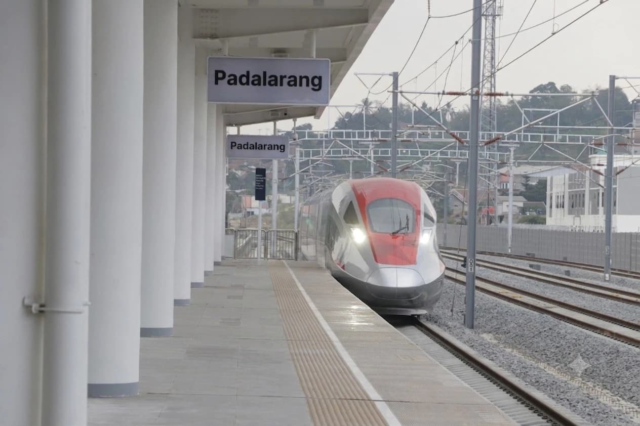 Stasiun Padalarang KCIC