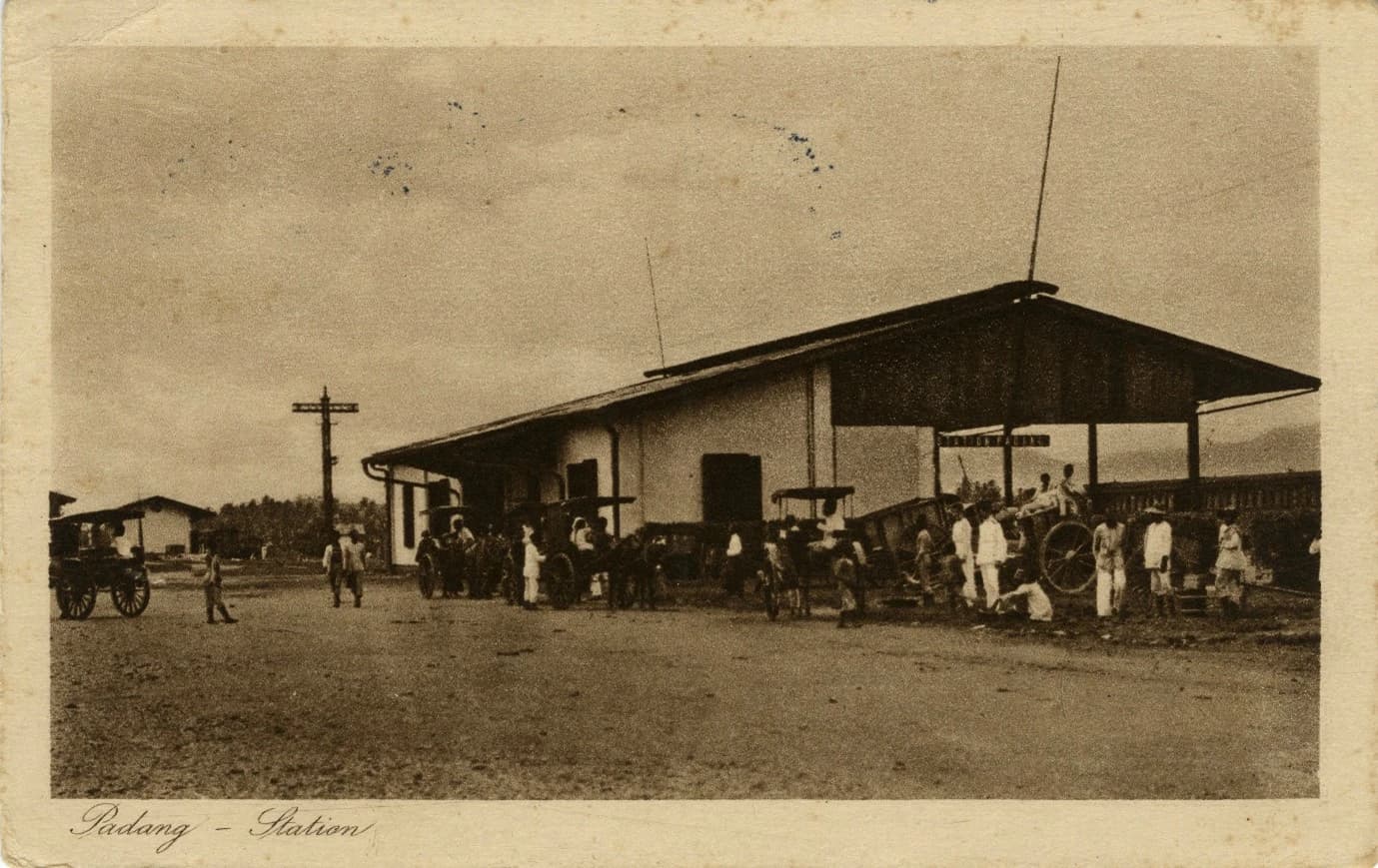 Kereta Api Padang-Sawahlunto