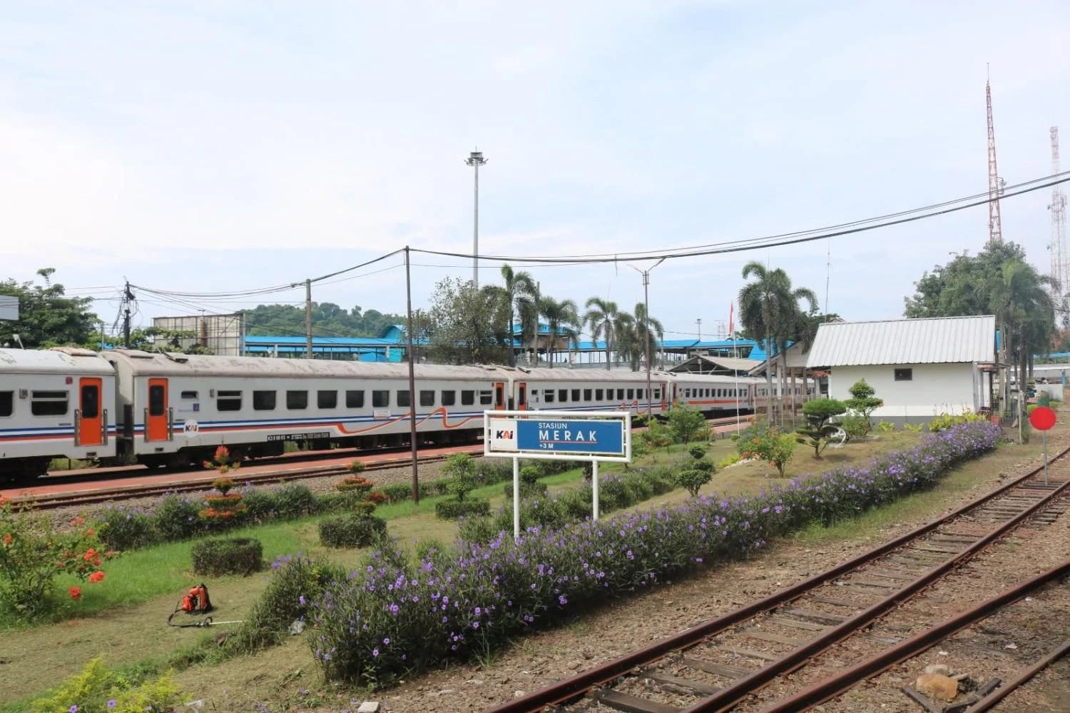 Stasiun Merak, Ketapang, dan Tanjung Priok Layani 3,88 Juta Pelanggan Semester I 2026