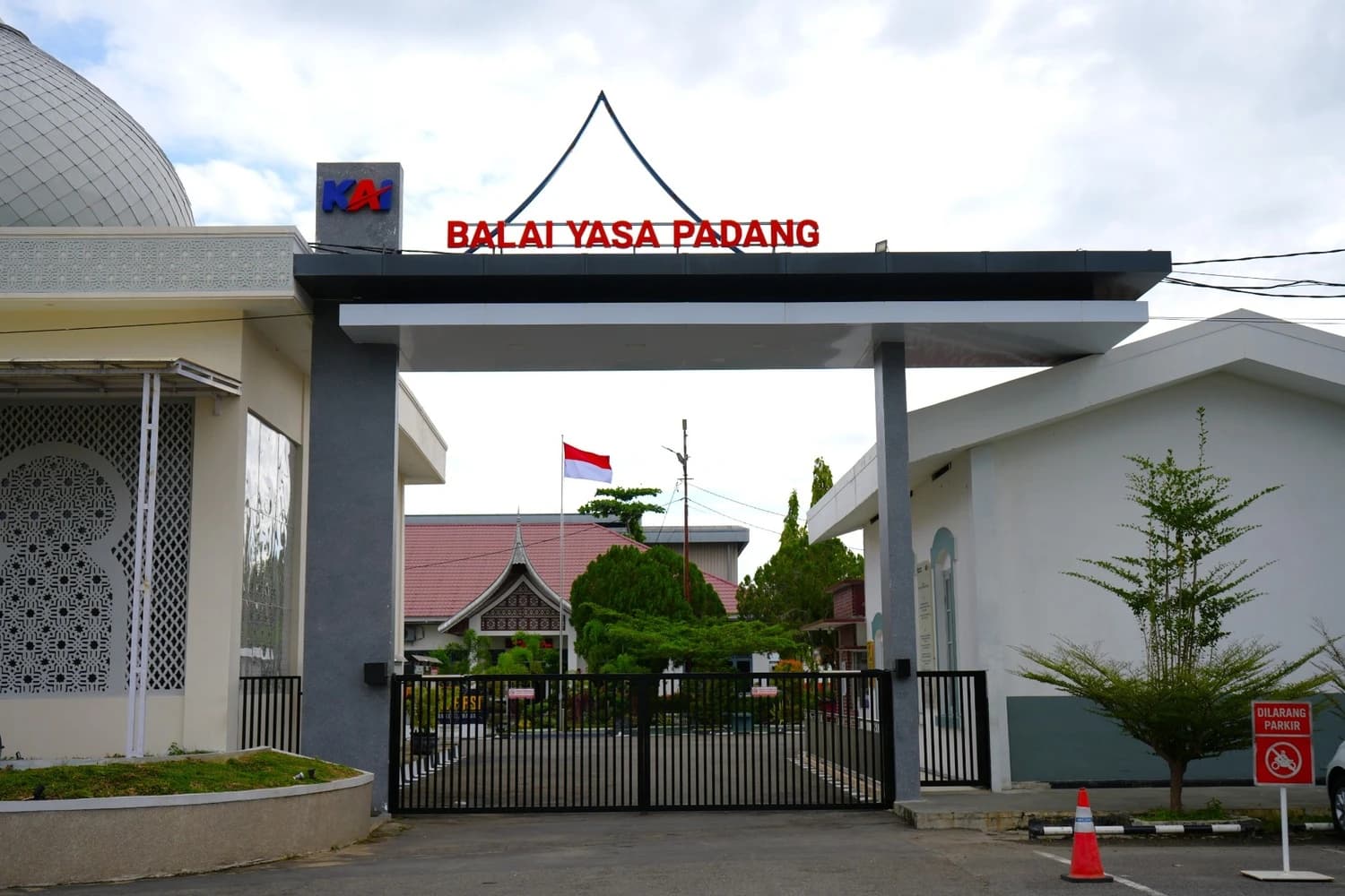 Balai Yasa Padang