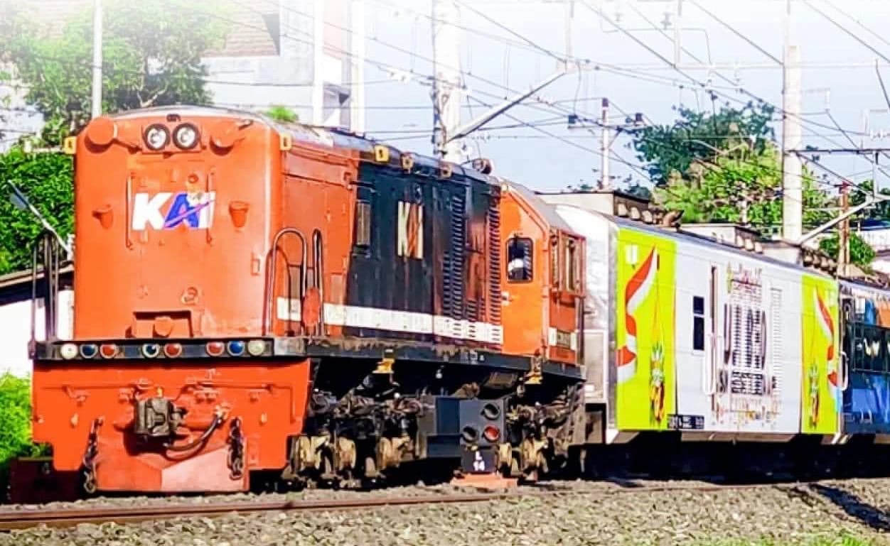 Menuju Transportasi Rendah Emisi, Implementasi B50 Perkuat Layanan Kereta Api