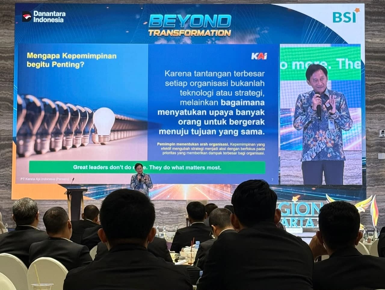Strategi di Balik Transformasi KAI, Dirut Bobby Rasyidin Berbagi di Leadership Forum BSI