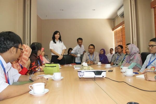 Benchmarking Pertamina ke Contact Center KAI 121