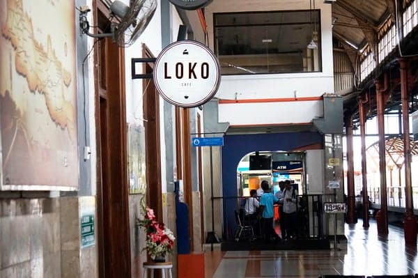 Loko Cafe, Cafe dengan Konsep Industrial dan Nuansa Heritage Hadir di Stasiun Yogyakarta