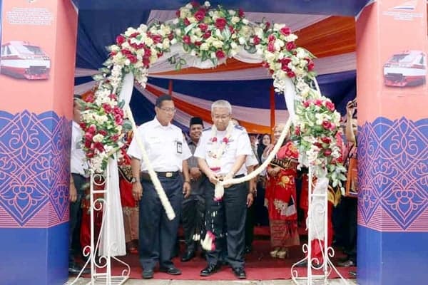 Pengoperasian KA Perintis Lembah Anai