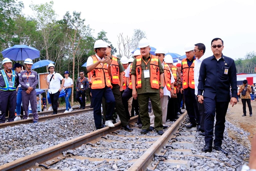 Kereta Api Sebagai Solusi Distribusi Angkutan Batu Bara di Sumatera Selatan