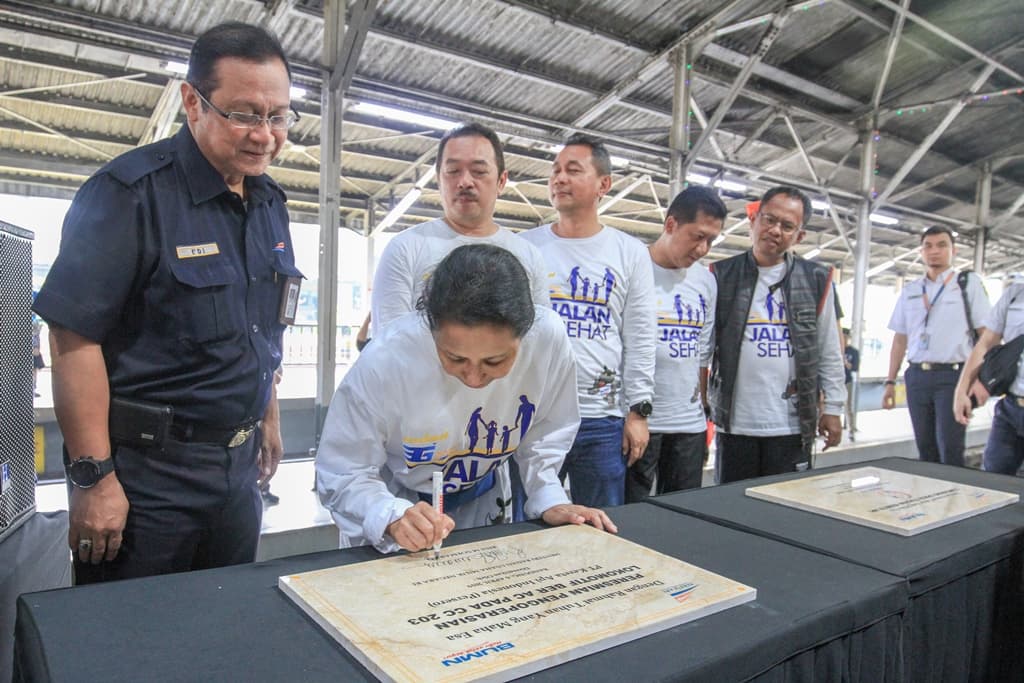 Tingkatkan Keselamatan, KAI Pasang AC di Lokomotif