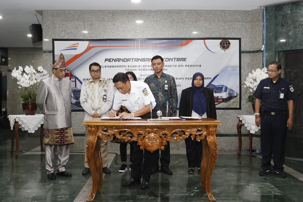 Kontrak Subsidi Angkutan KA Perintis TA 2020 Sebesar Rp 159,2 M