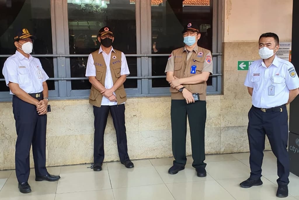 Doni Monardo Pastikan Kesiapan Protokol Kesehatan di Stasiun