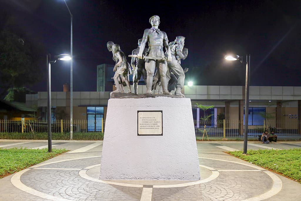 Mengenal Monumen Tekad Merdeka