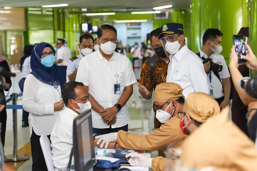 Dukung Vaksinasi Covid-19, 9 Ribu Pegawai, Orang Tua, dan Pensiunan KAI Telah Divaksin
