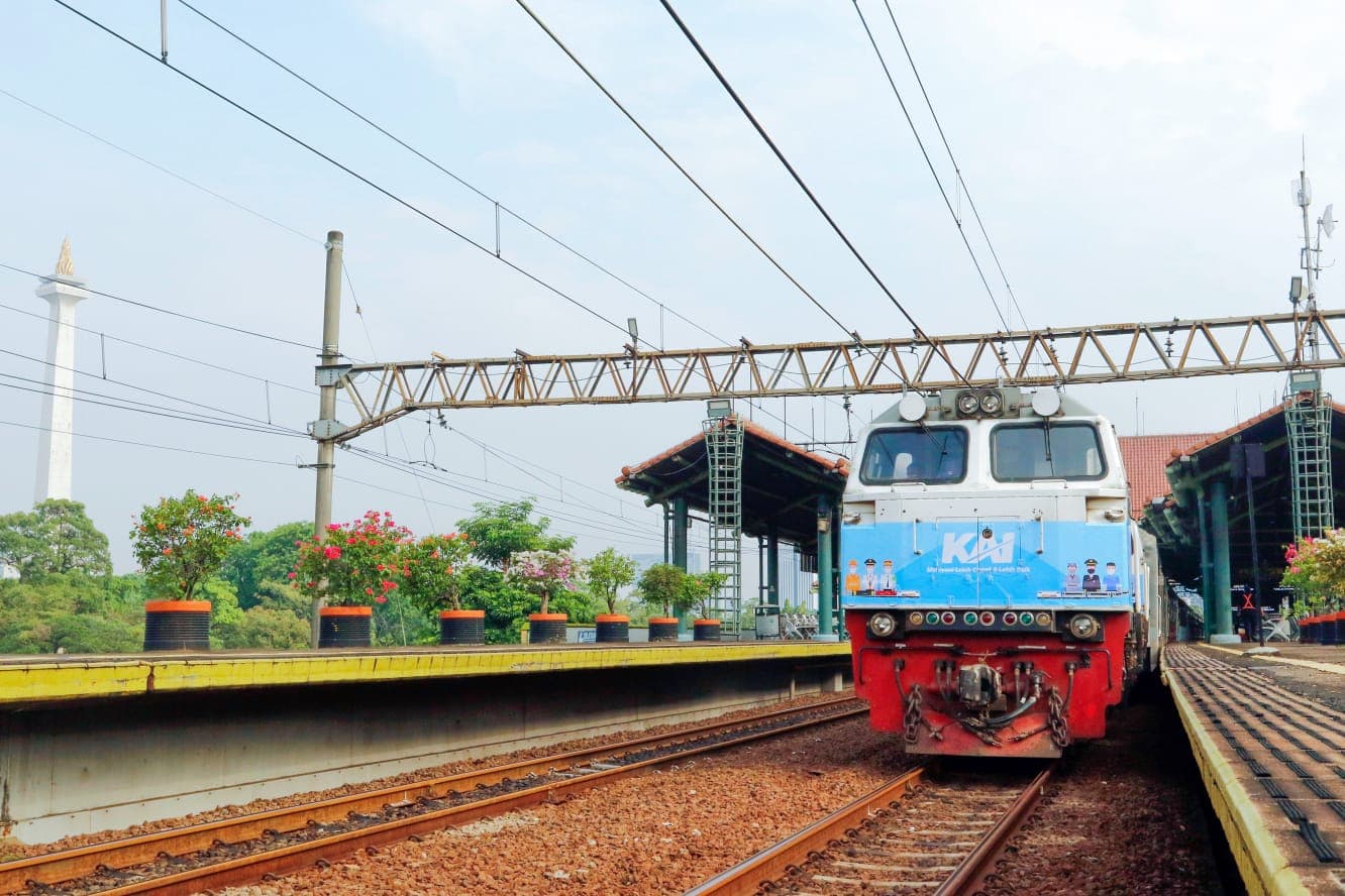 Tingkatkan Layanan, KAI Lakukan Percepatan Waktu Tempuh KA