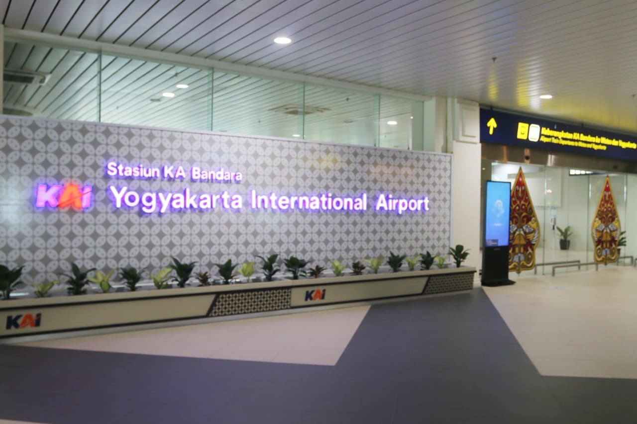 Masyarakat Bisa Naik KA Bandara Internasional Yogyakarta dengan Tarif Rp0 Dalam Masa Sosialisasi