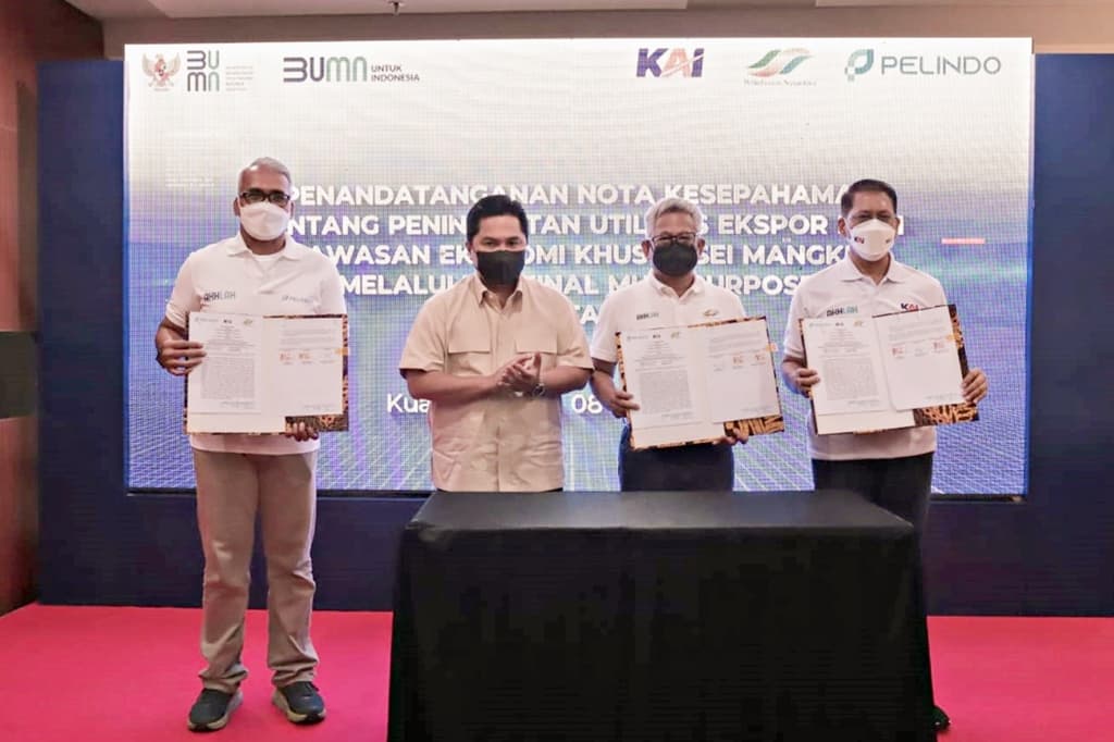 KAI Gandeng Pelindo dan PTPN III, Dukung Kovektivitas Jalur KA di Kawasan Industri Sumatera Utara Melalui MoU