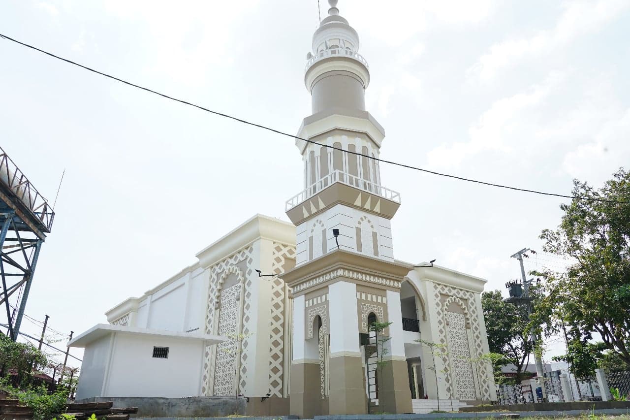 KAI Resmikan Masjid dan Ruang Tunggu Luxury Stasiun Semarang Tawang
