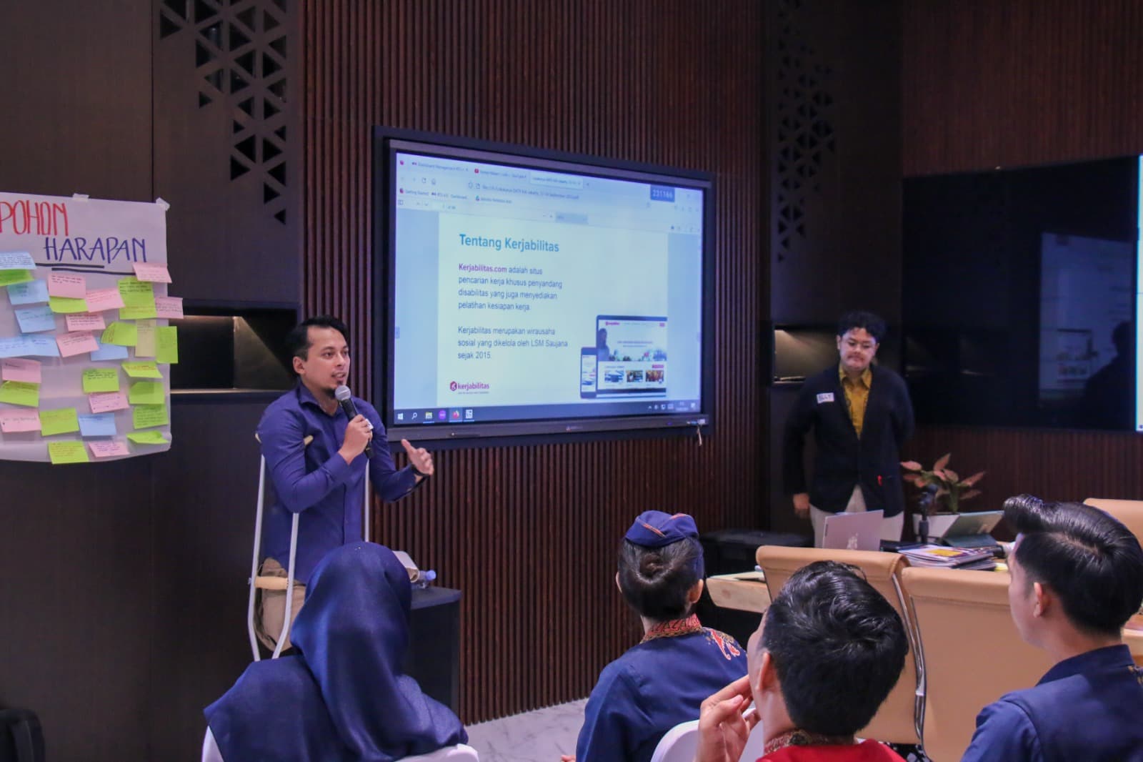 Tingkatkan Pelayanan, KAI Adakan Diklap Pelayanan Disabilitas