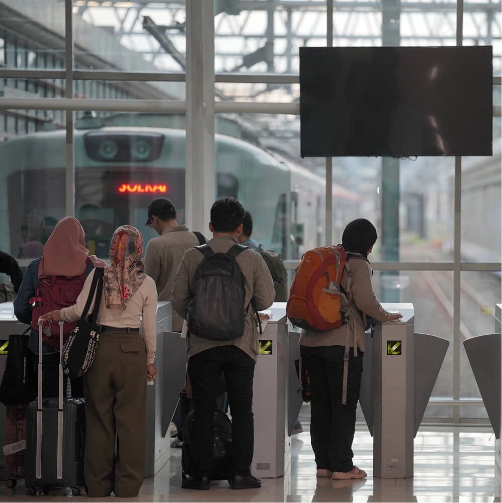 E-Boarding System