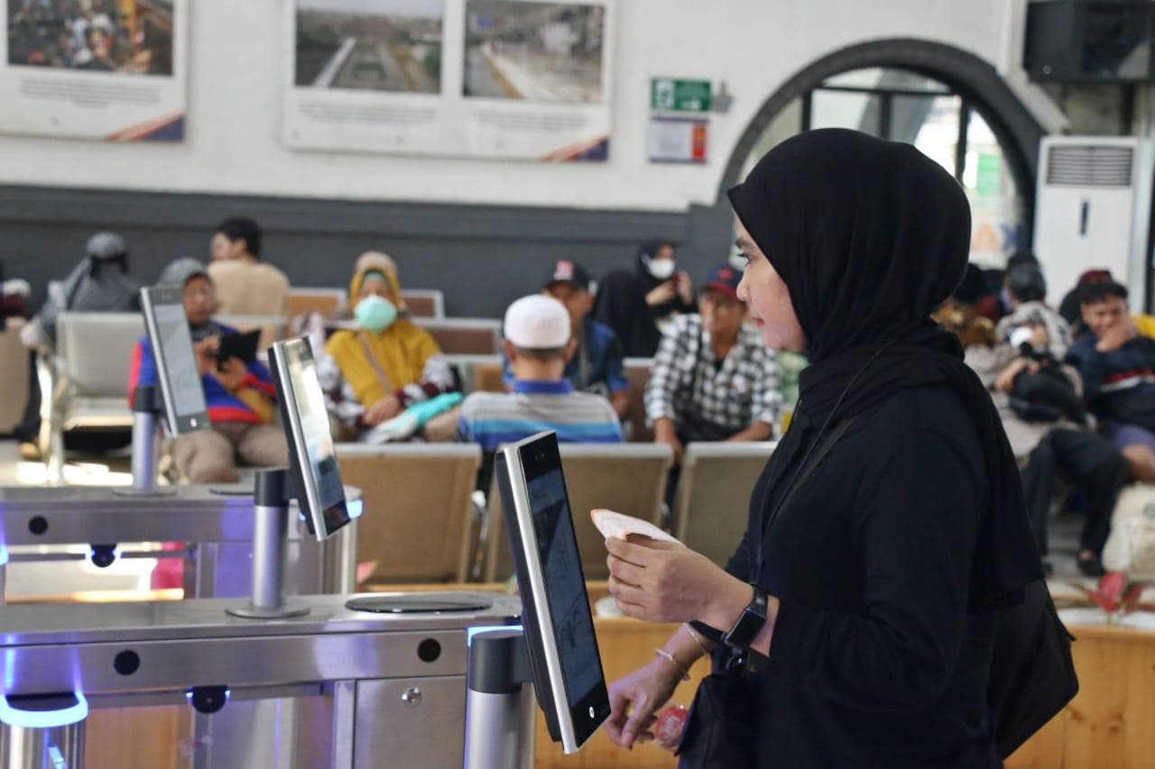748.855 Pelanggan Manfaatkan Face Recognition Selama Nataru 2025/2026, KAI Perkuat Layanan Digital dan Keberlanjutan