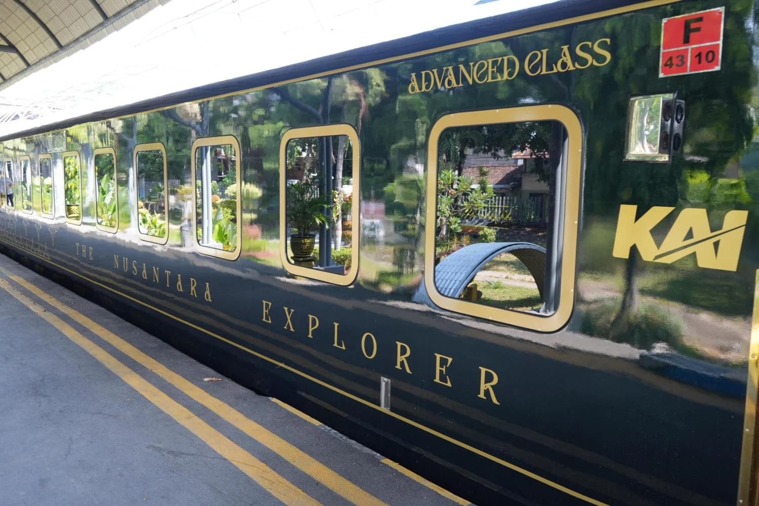 Kereta Mewah Karya Balai Yasa Surabaya Gubeng Nusantara Explorer Sukses Jalani Uji Coba