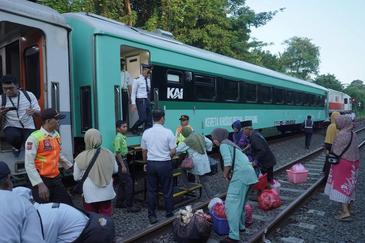 Dari Lempuyangan sampai Garut, Kereta Ekonomi Kerakyatan Jadi Andalan 103 Ribu Lebih Pelanggan